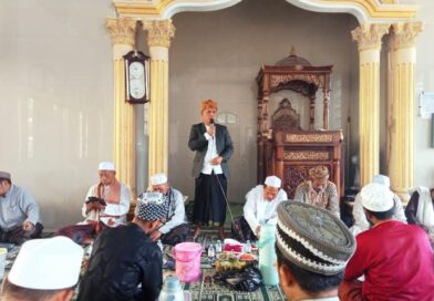 Kepala Desa Citorek Sabrang Gelar Pengajian Rutin Bersama Warga di Mesjid Darussalam